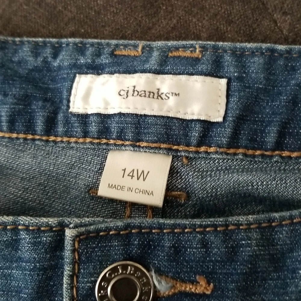 CJ Banks Capri Cropped Jeans 14W